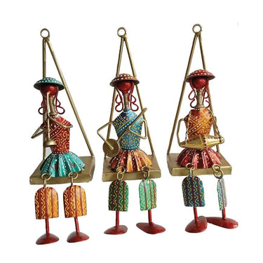 Multicolour V Shape Jhulla Three Musicians Hanging Metal Wall Art